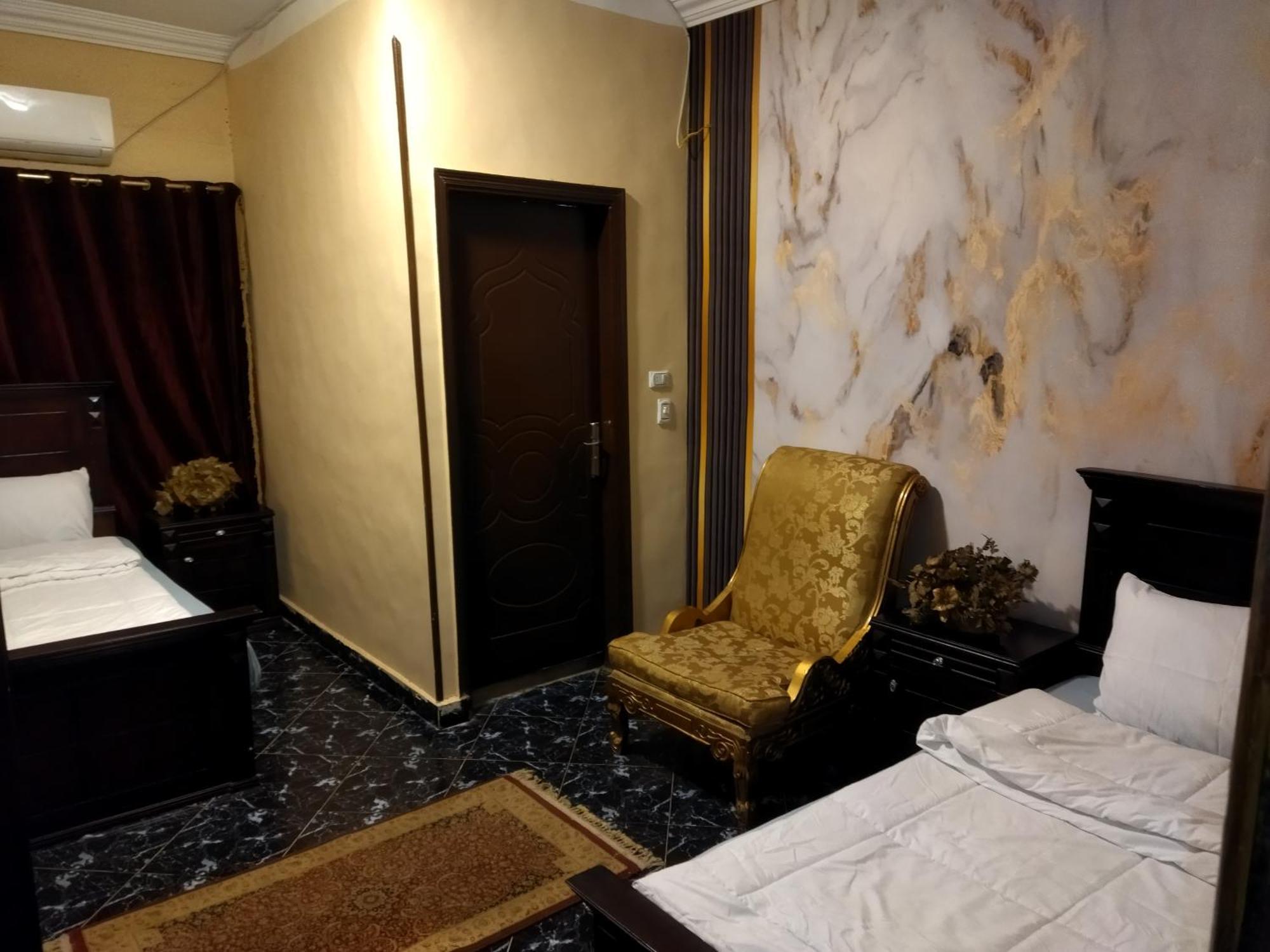 Best Four Pyramids View Kafrat al Jabal Exterior photo